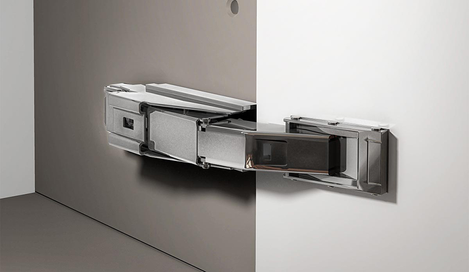 Cerniere con funzione di chiusura silenziosa