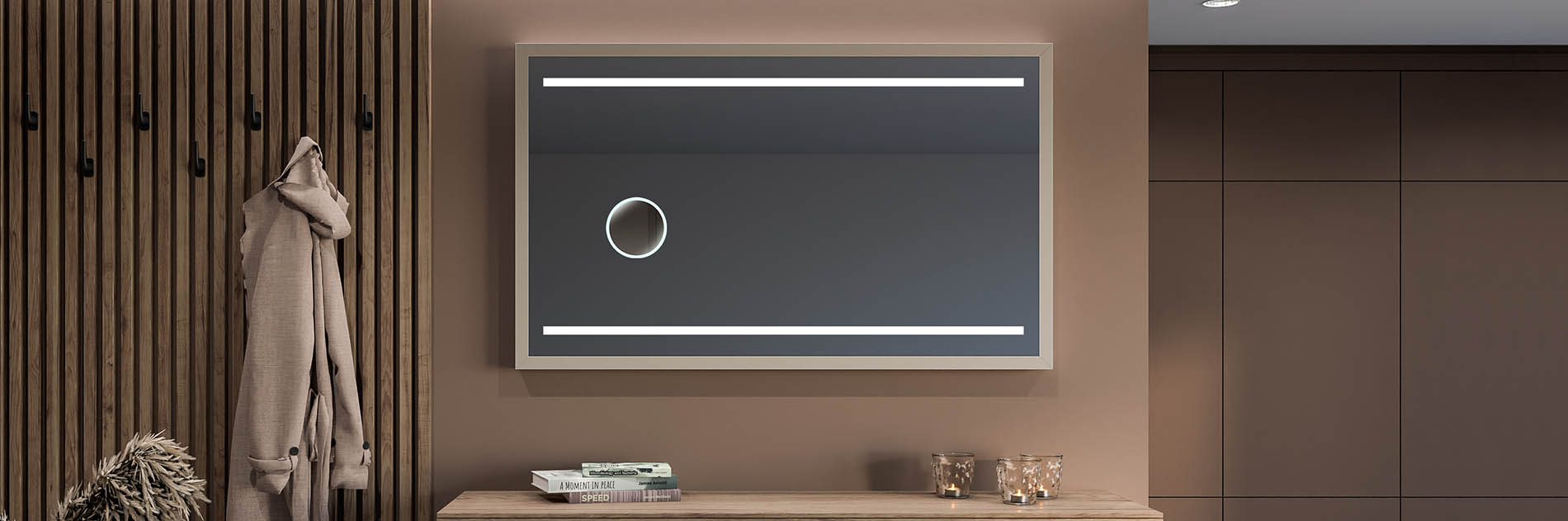 Lo specchio ingrandisce tre volte.