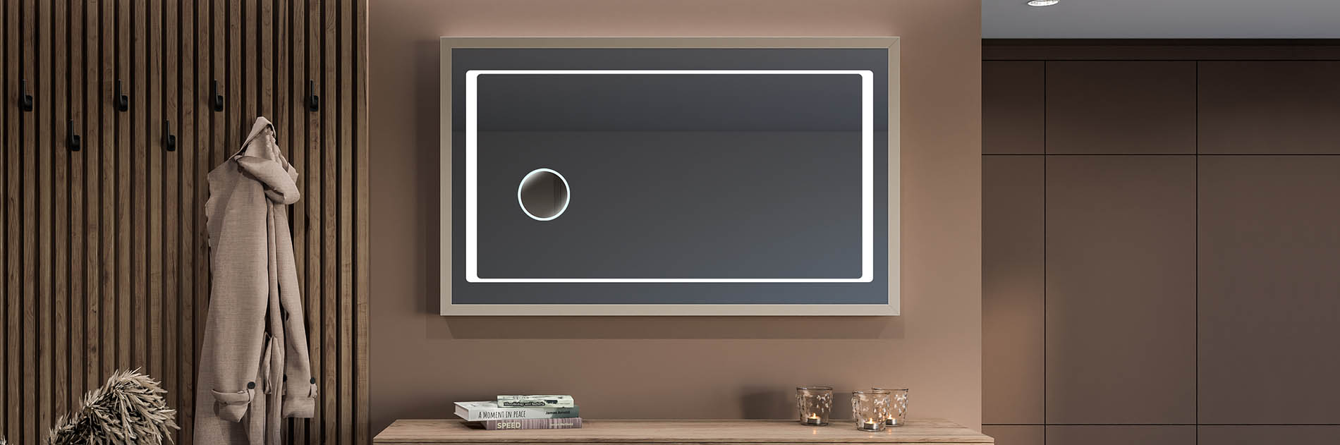 Lo specchio ingrandisce tre volte.