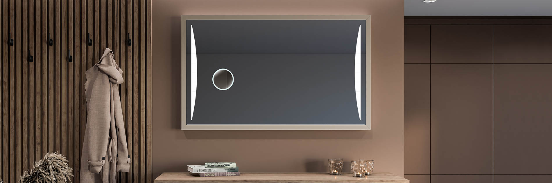 Lo specchio ingrandisce tre volte.