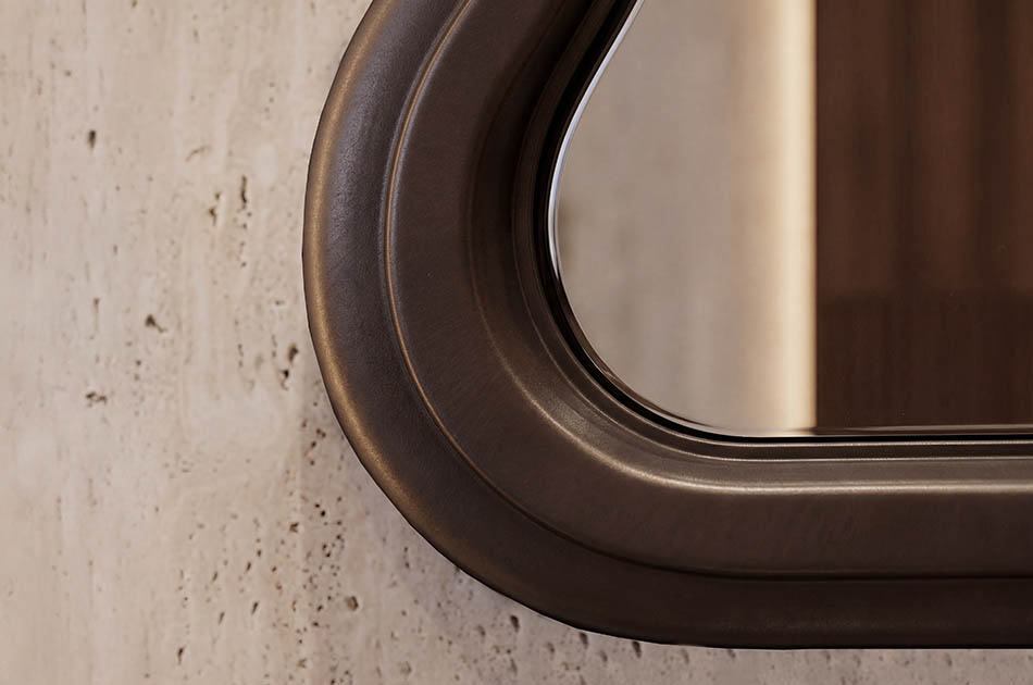 Specchio con cornice in MDF
