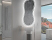 Specchio da bagno LED di forma irregolare K223 #9