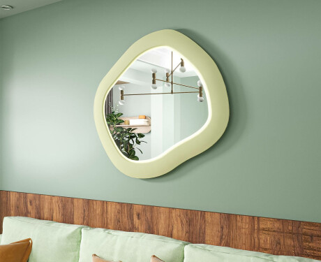 Specchio LED di design in MDF con forma geometrica L309