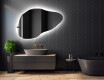Specchio da bagno LED di forma irregolare P221 #2