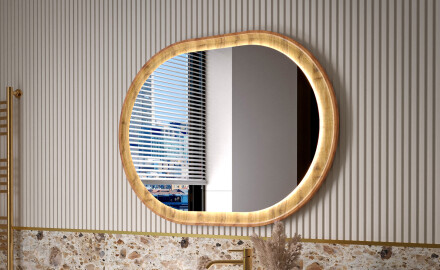 Specchio ovale in una cornice di rovere con illuminazione LED