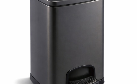 Cestino a pedale PREMIUM rettangolare da 20 L, chiusura ammortizzata / nero opaco